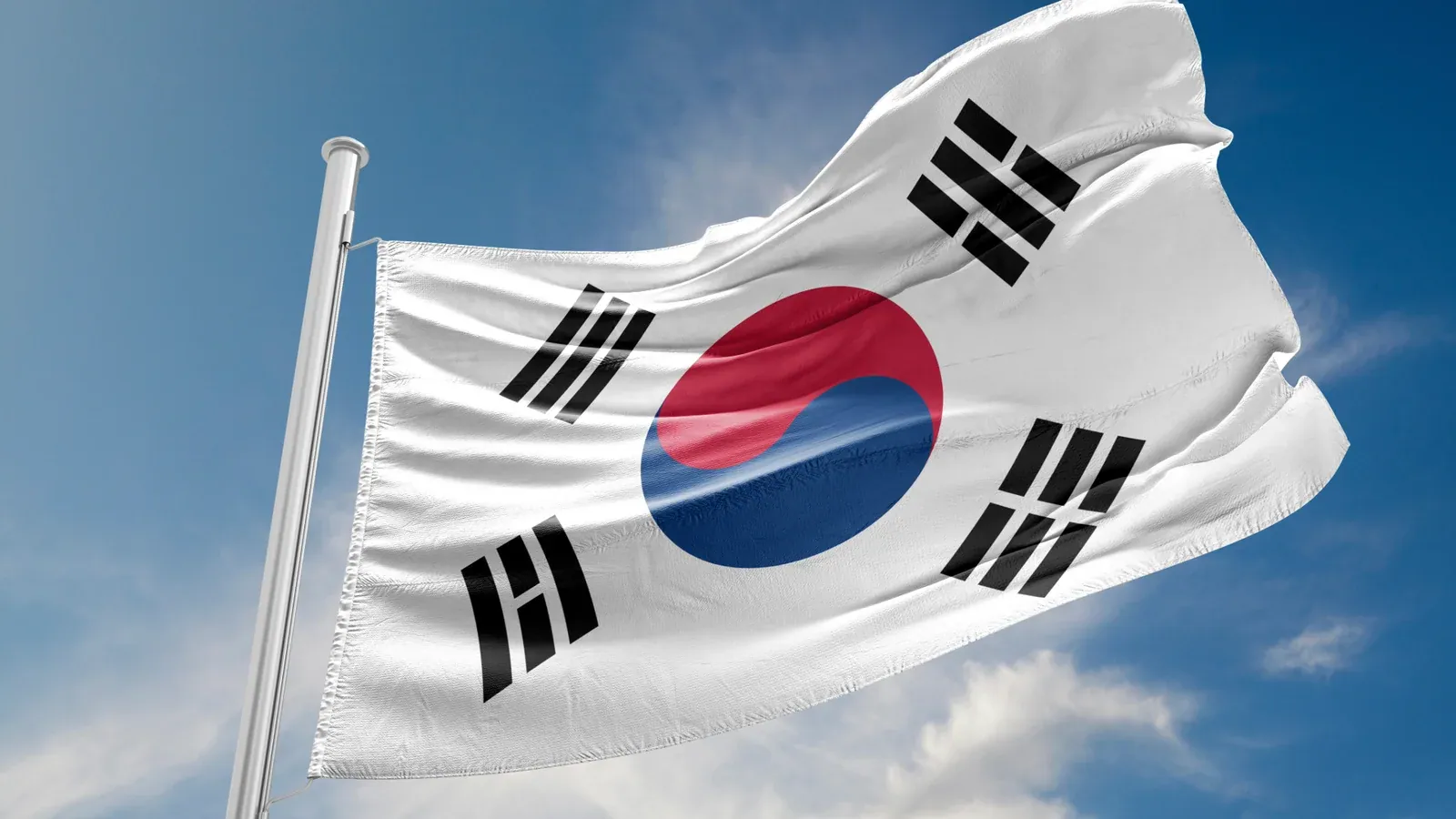 Korea triples the deposit to trade its riskiest leverage ETFs. FSS chief Lee Chan-jin wishes he had stopped them sooner.