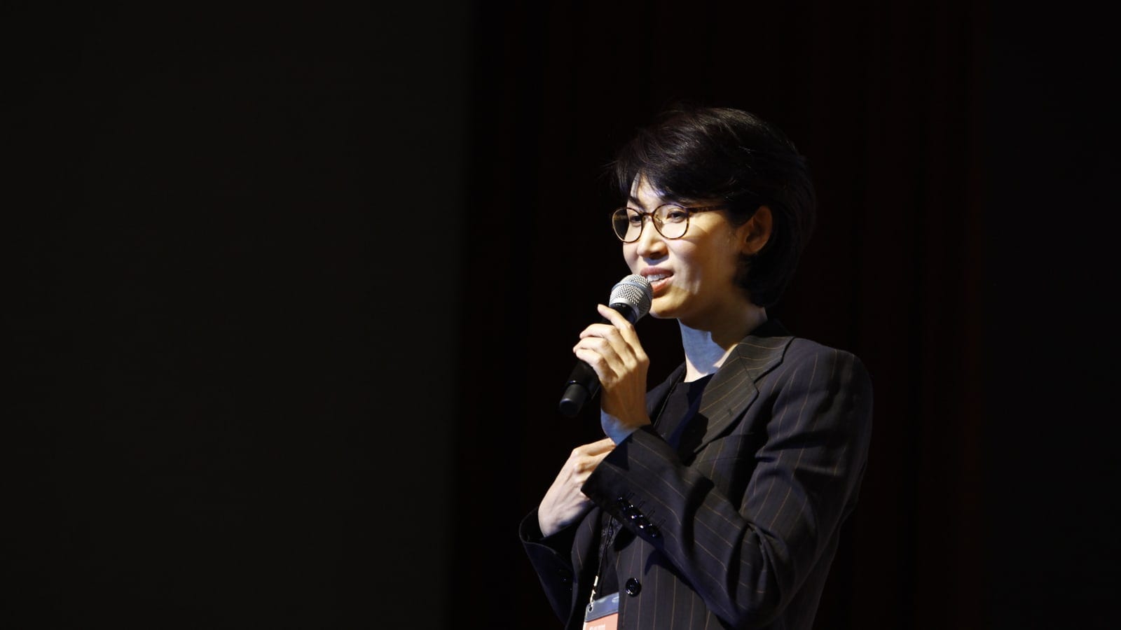 Roh So-young, director of Art Center Nabi and former wife of SK Group chairman Chey Tae-won, speaking at a conference in Seoul
